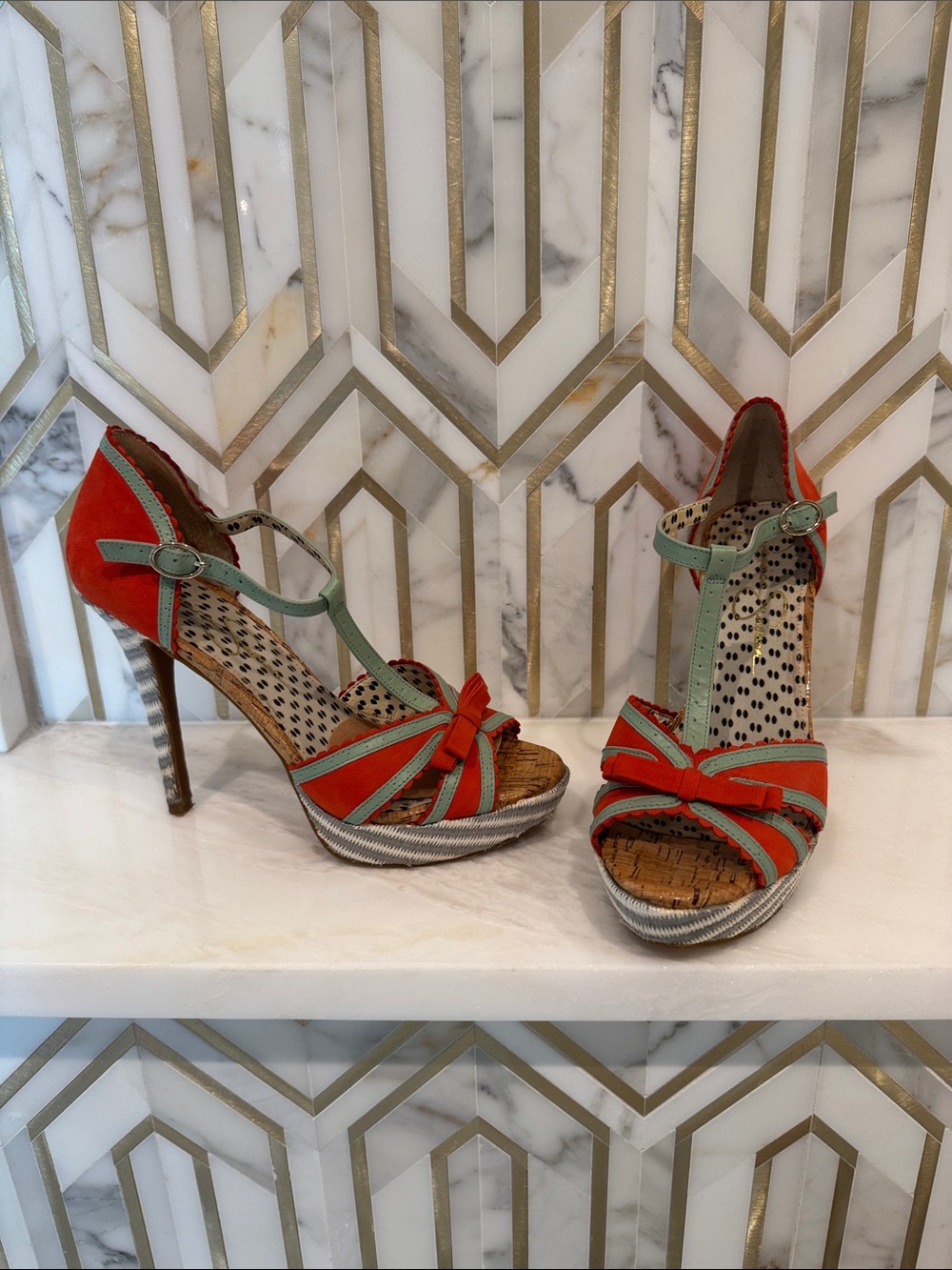 Jessica Simpson Coral and Mint T-Strap High Heels. Size 9.5